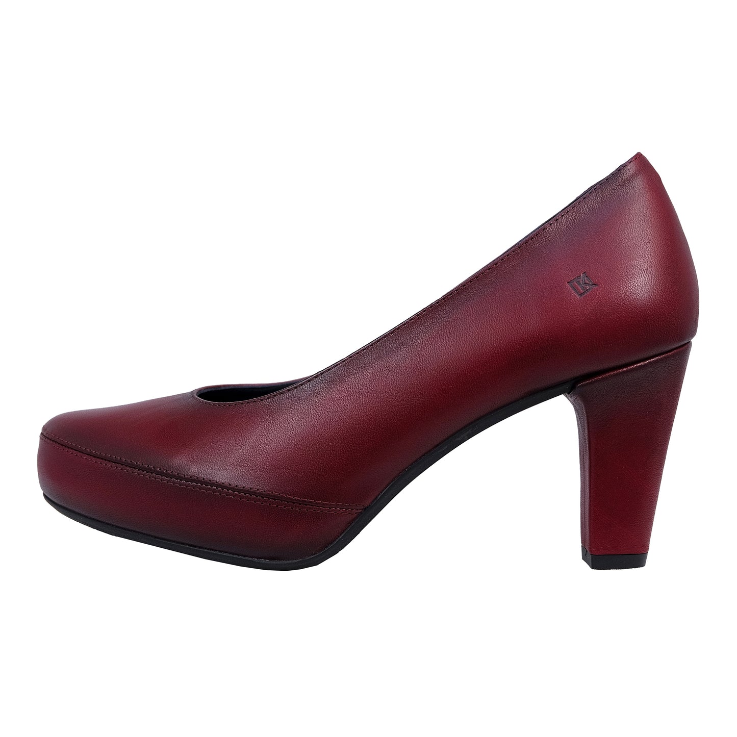 Dorking Blesa: Women's Leather Court Shoes D5794