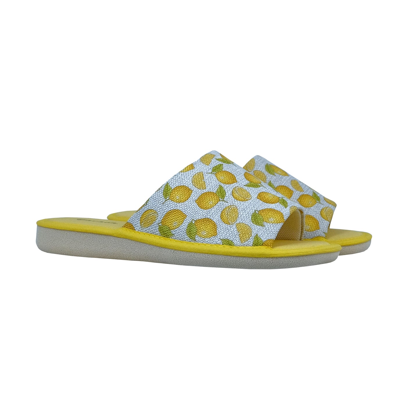 Garzón: Zapatillas De Casa Mujer Amarillo: P400.166
