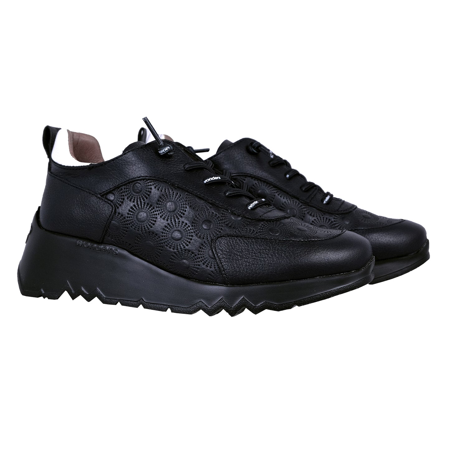 Wonders Eleven : Chaussures pour femmes noires E-6731