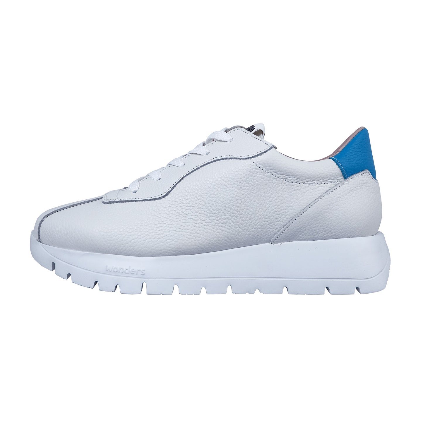 Wonders Miku: Zapatilla Mujer Blanca Piel A-2481