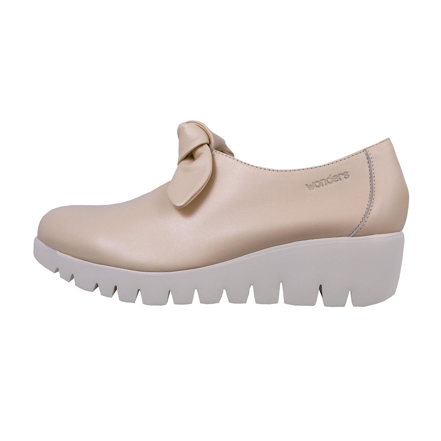 Wonders Sauvag: Beige Leather Wedge for Women C-33159