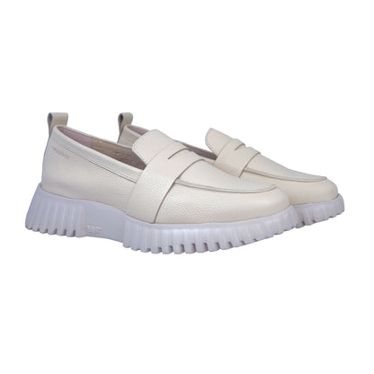 Wonders Flexfly Beige – Lightweight Comfort Leather Loafers for Women: A-4410