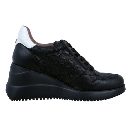 Wonders Rainbow – Women's Black Leather Wedge Trainers: E-6611