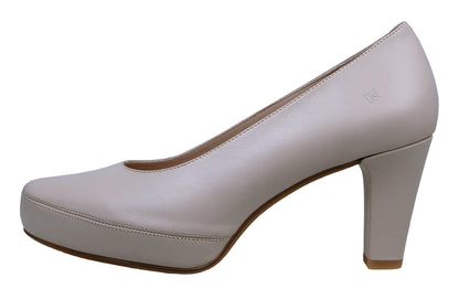 Dorking Blesa: Women's Leather Court Shoes D5794